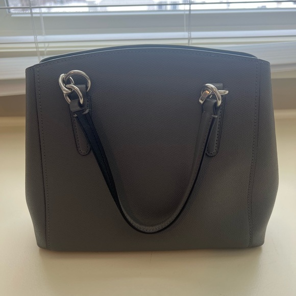 Coach Bag - Picture 2 of 4